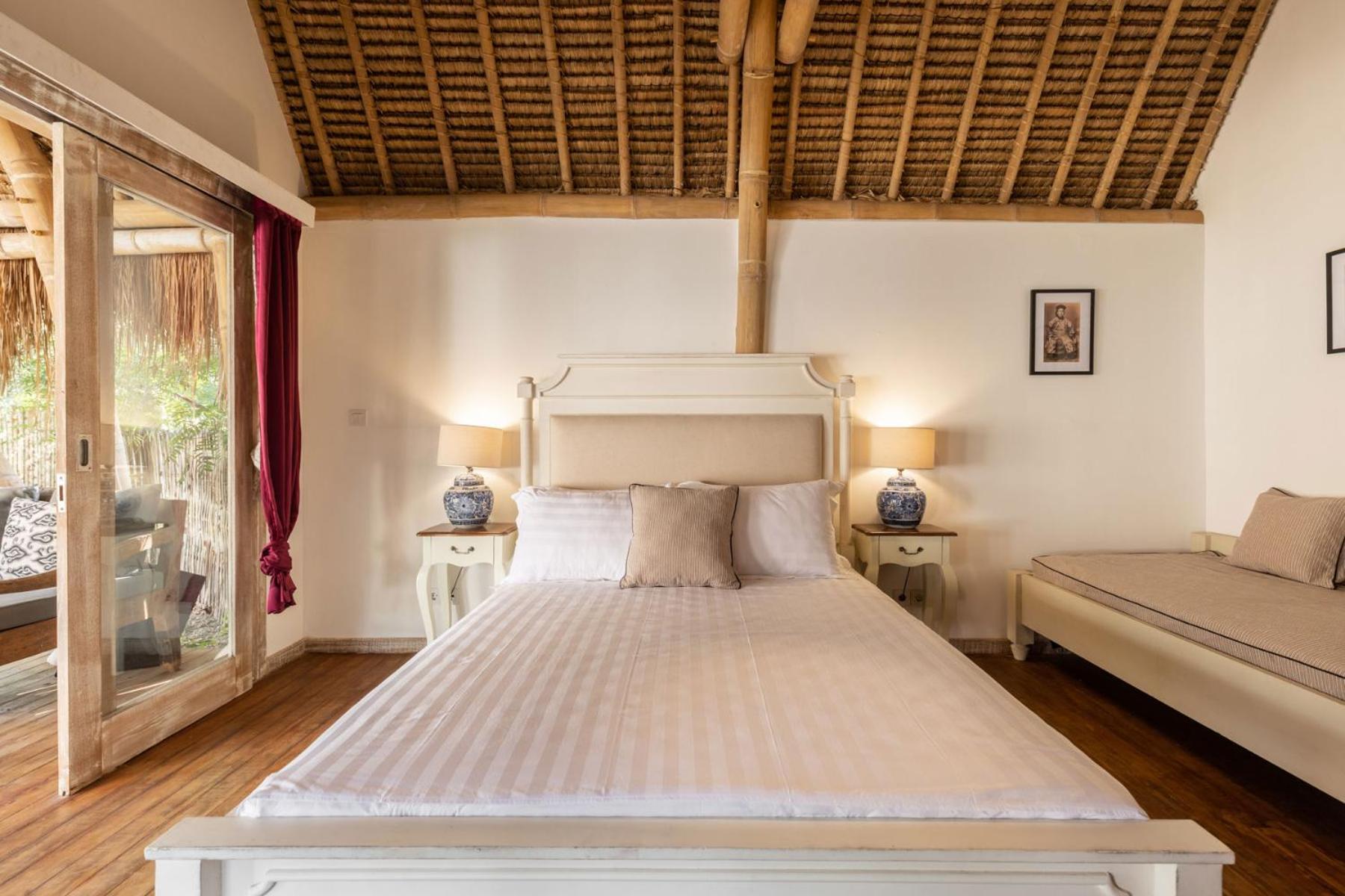 Amahelia Luxury Resort & Restaurant - 길리 아사한 외부 사진