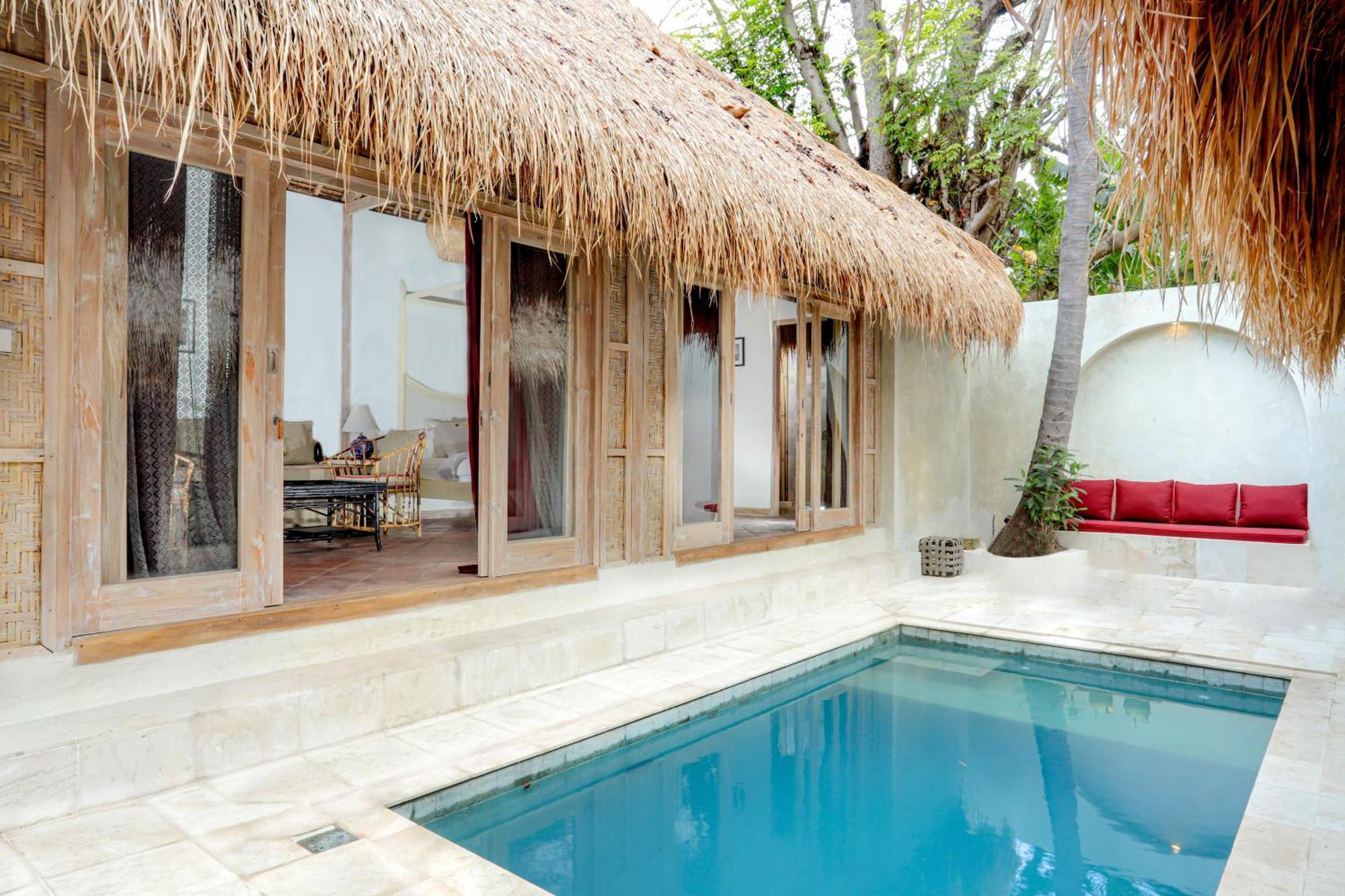 Amahelia Luxury Resort & Restaurant - 길리 아사한 외부 사진